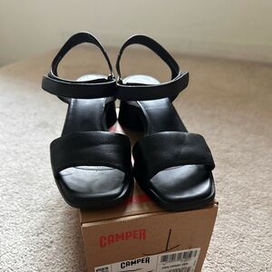 38/24cm Camper Kiara heeled sandals (black leather)